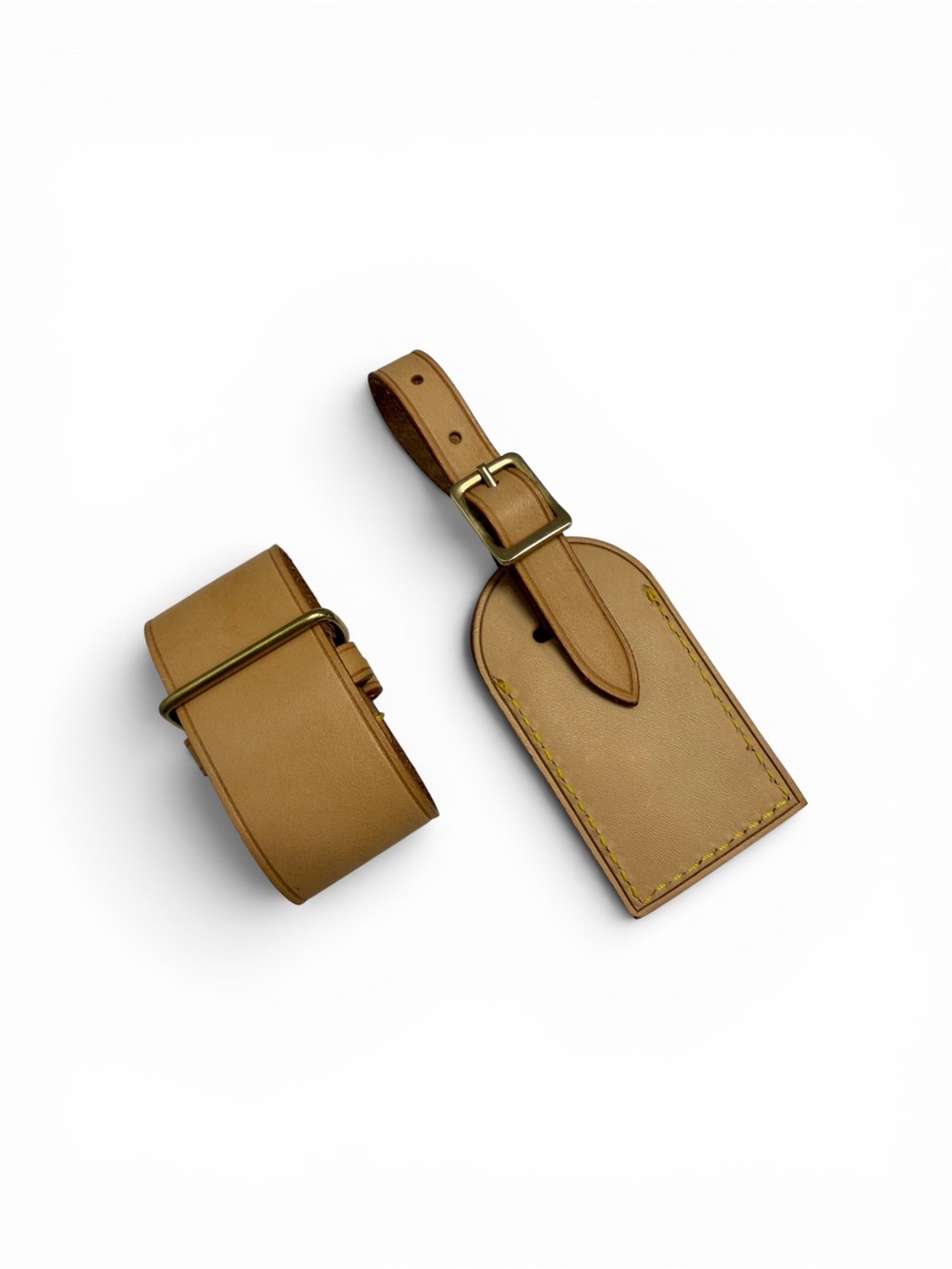 EUC- Louis Vuitton Vachetta leather luggage tag and poignet set- - Picture 2 of 12
